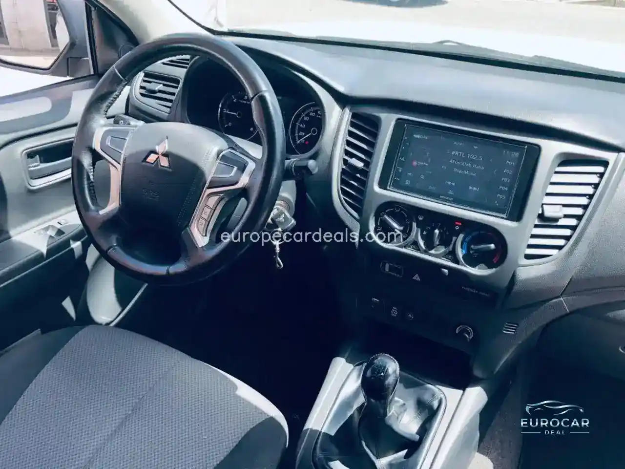Mitsubishi L200
