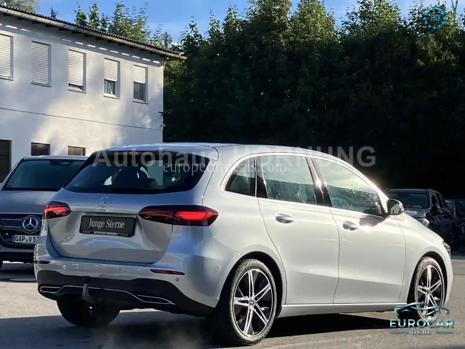 Mercedes-Benz B 200