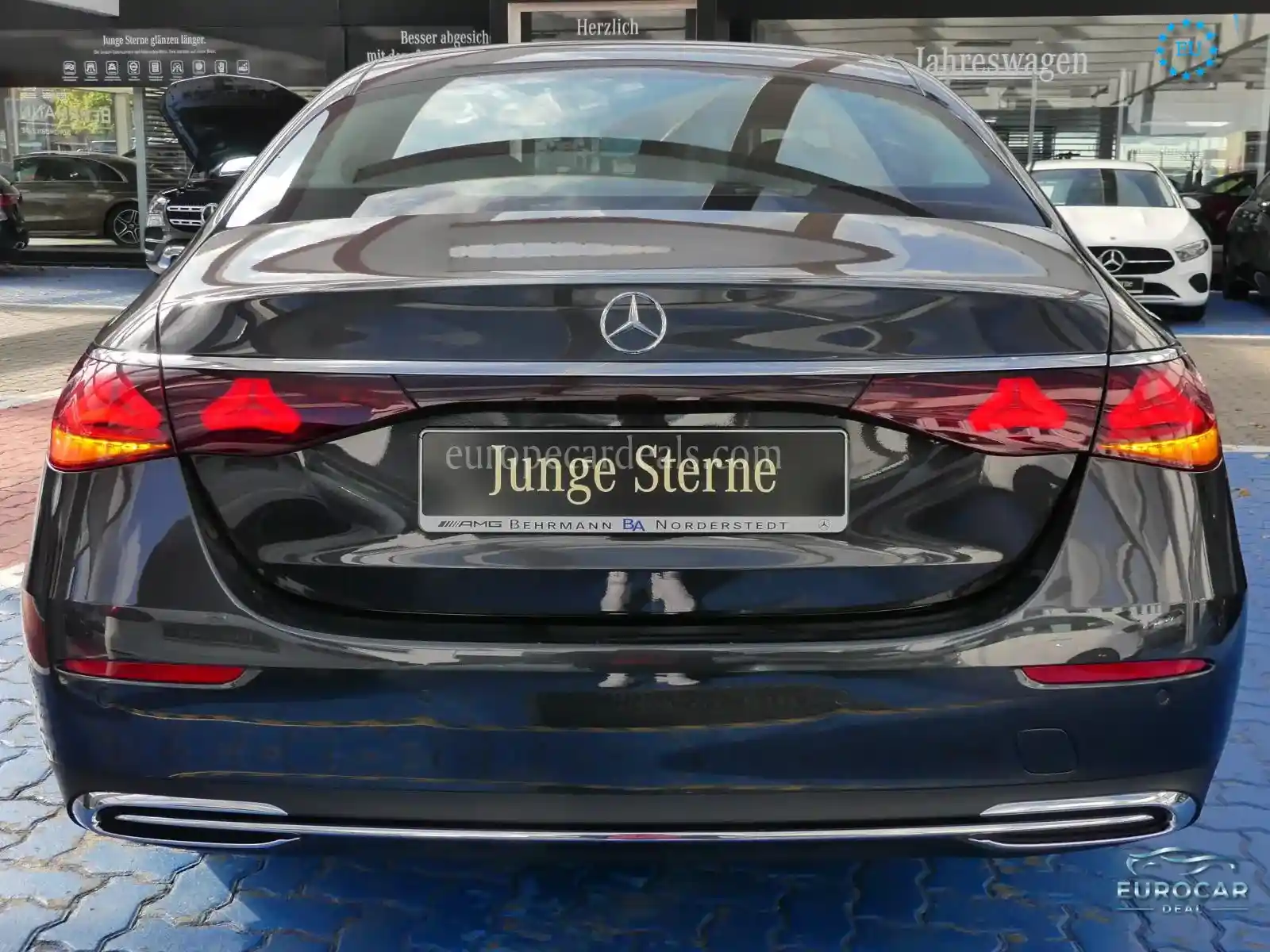 Mercedes-Benz E 200
