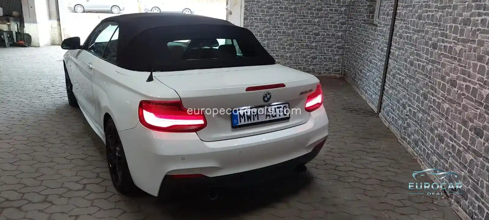 BMW M240i