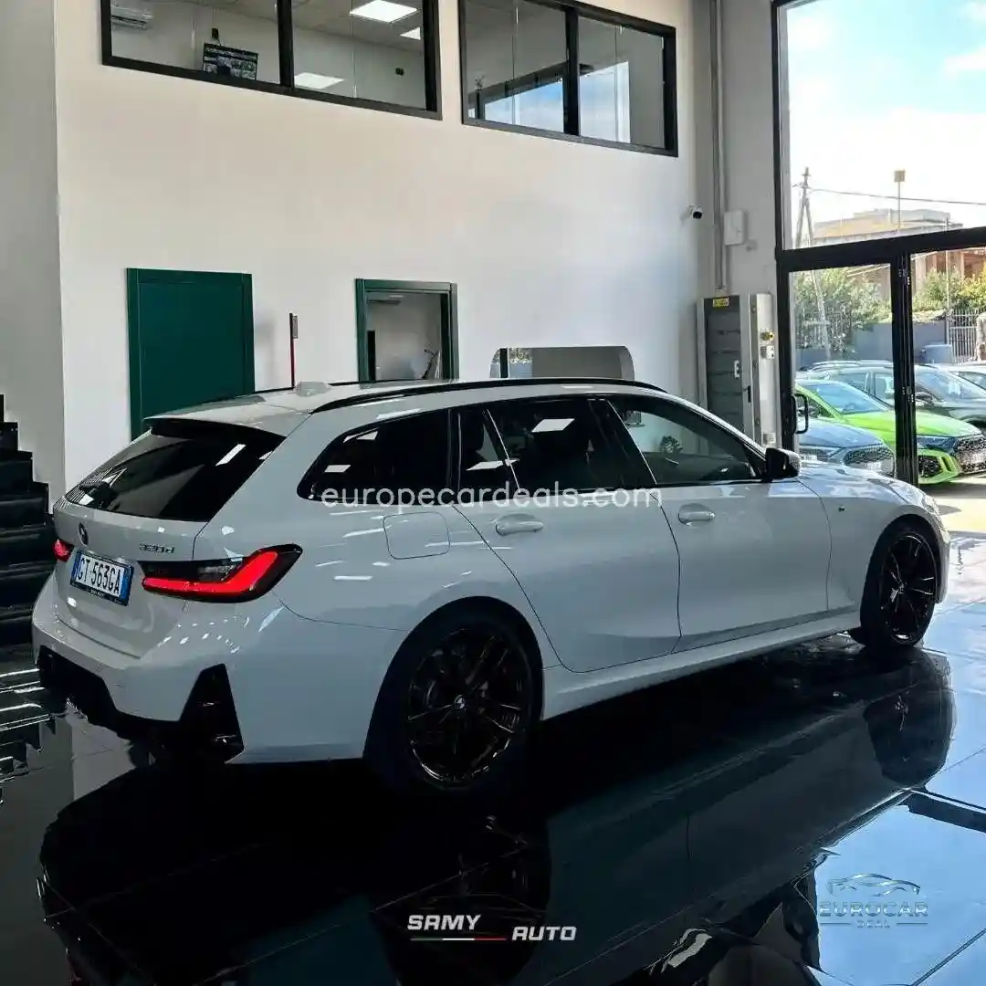 BMW 320