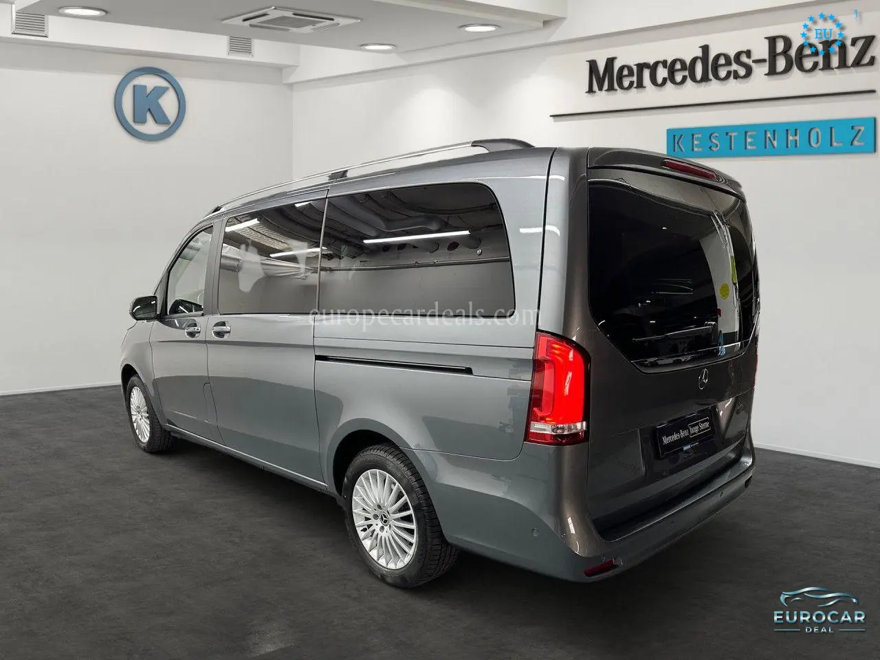 Mercedes-Benz V 220