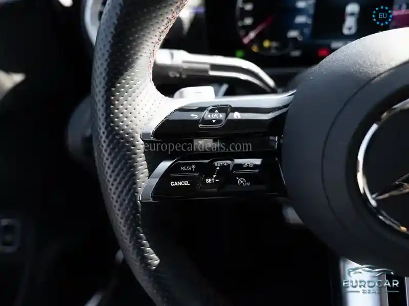 Mercedes-Benz CLA 220