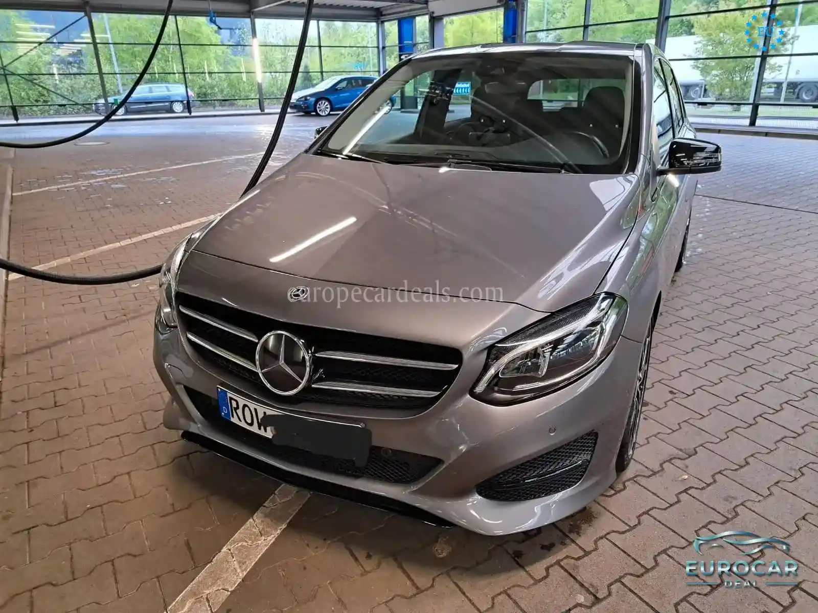 Mercedes-Benz B 200