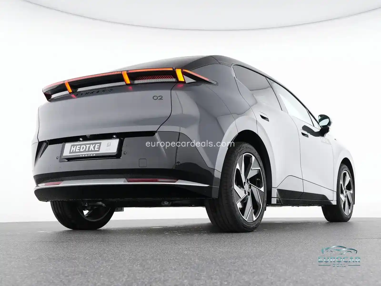 Lynk&Co 02
