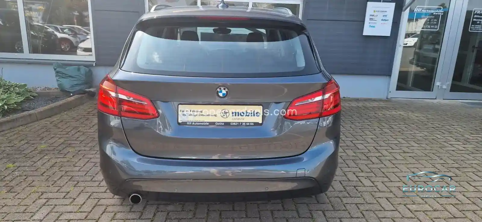 BMW 216