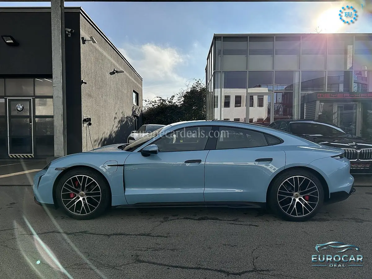Porsche Taycan