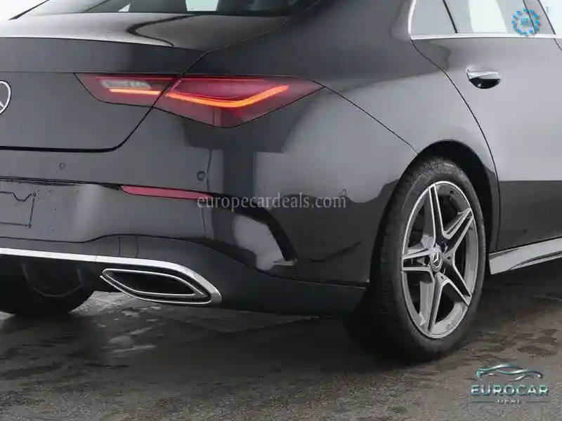 Mercedes-Benz CLA 180
