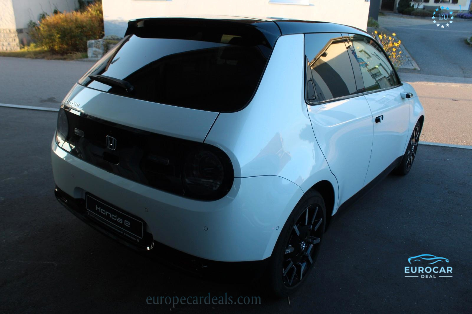 Honda e