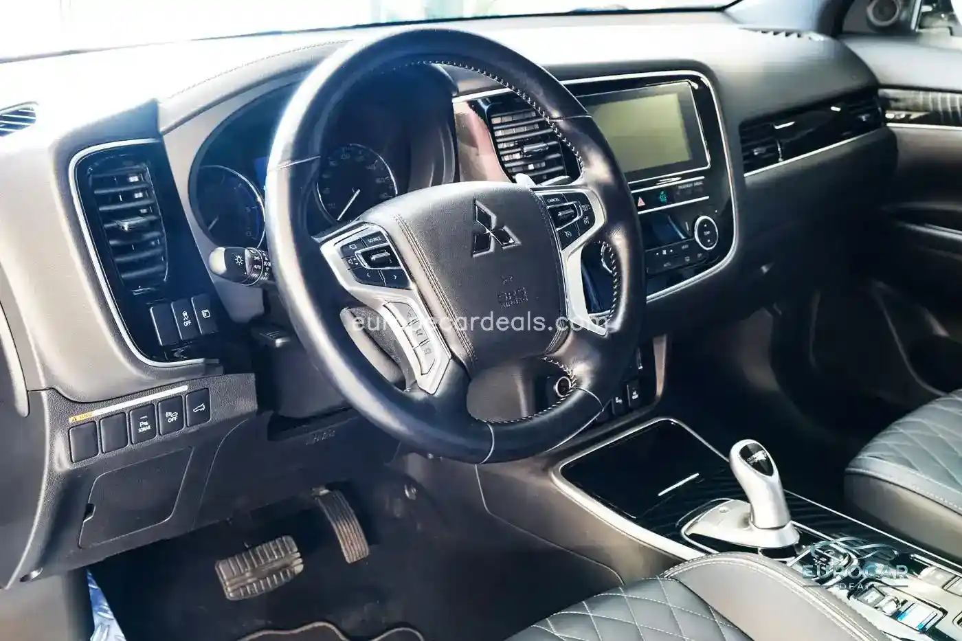 Mitsubishi Plug-in Hybrid Outlander