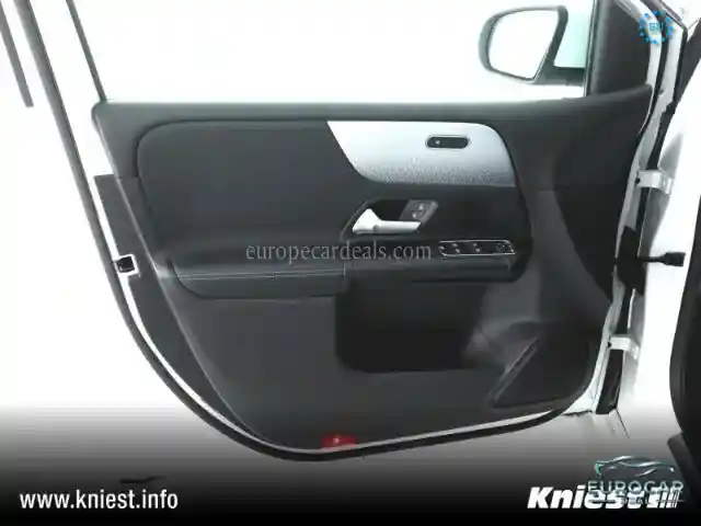 Mercedes-Benz B 220