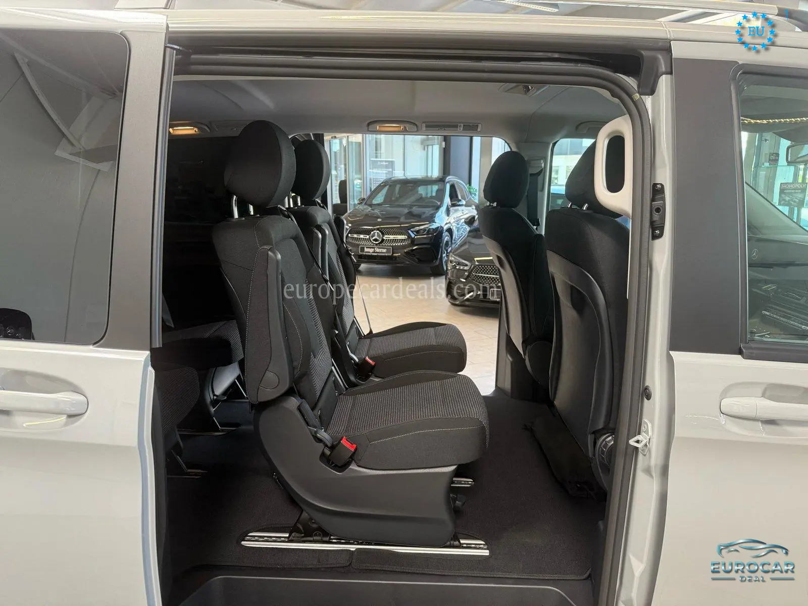 Mercedes-Benz V 220