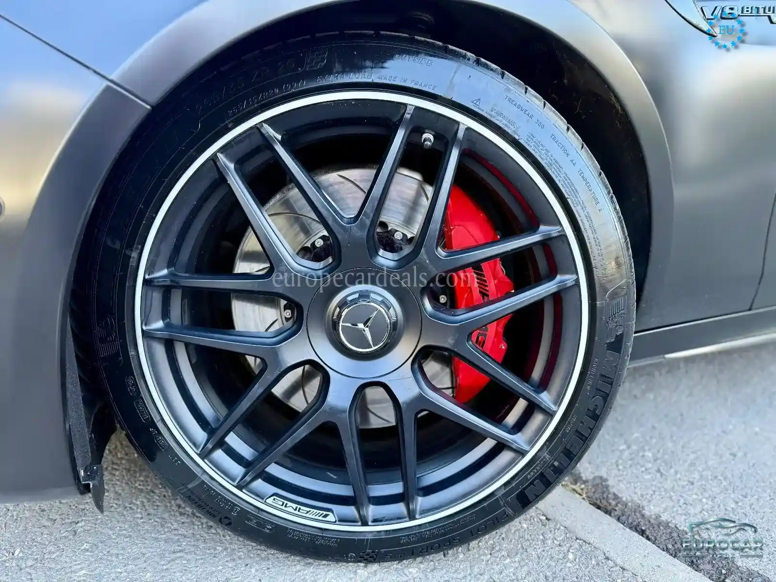 Mercedes-Benz E 63 AMG