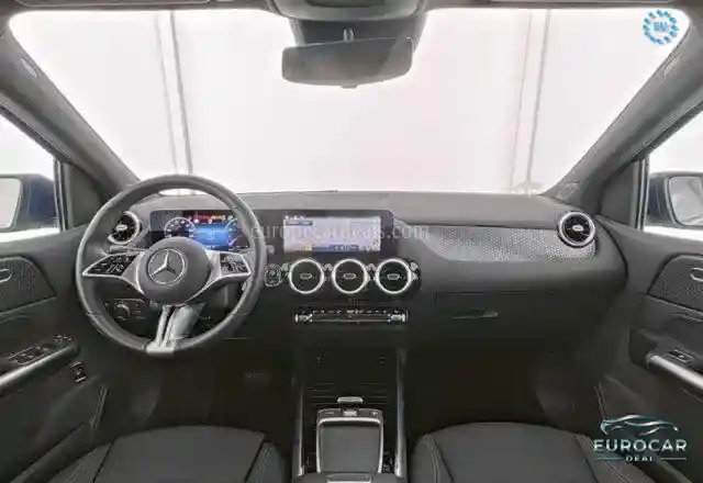 Mercedes-Benz B 220