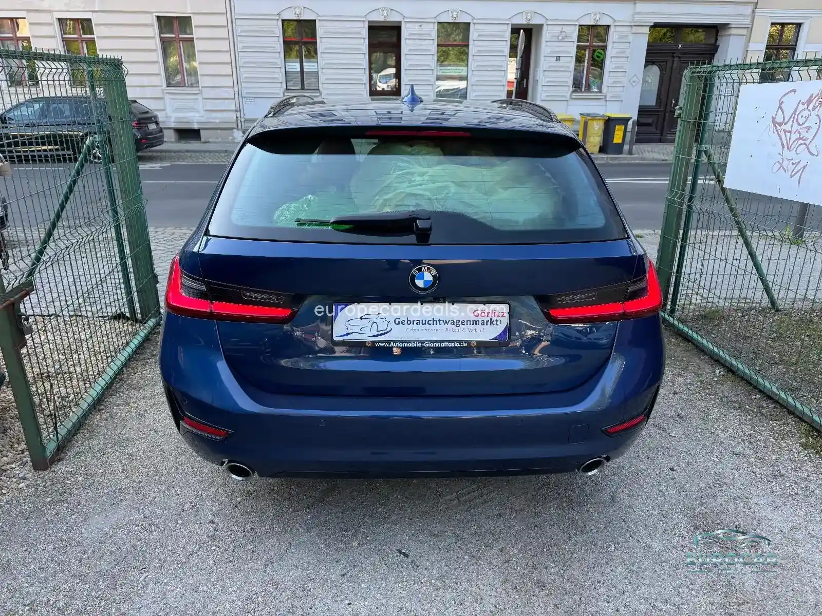 BMW 320