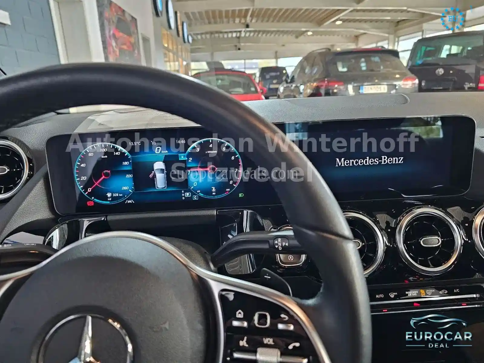 Mercedes-Benz B 180