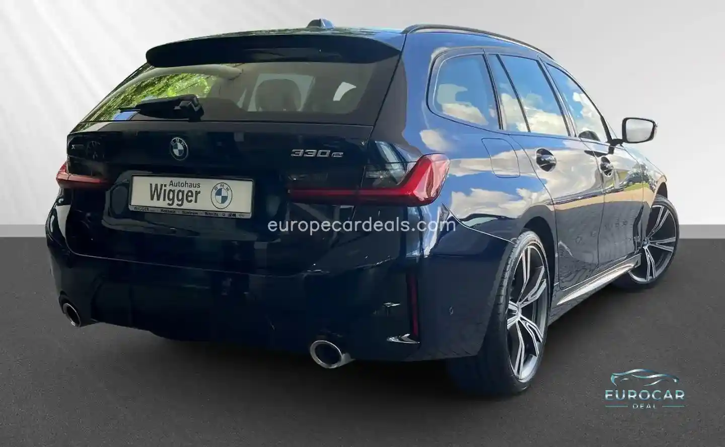 BMW 330