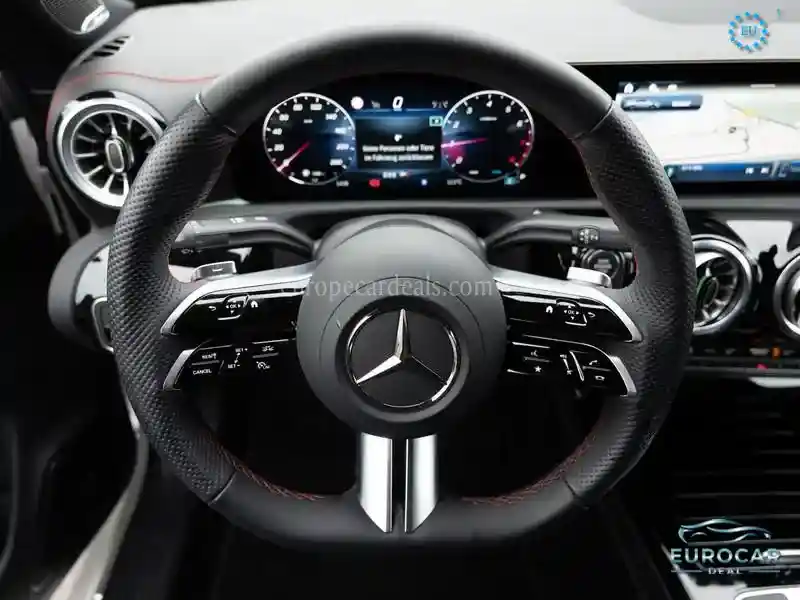 Mercedes-Benz CLA 220