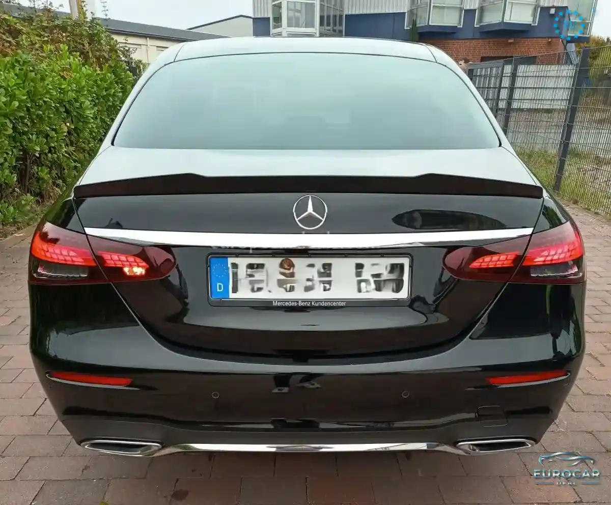 Mercedes-Benz E 400