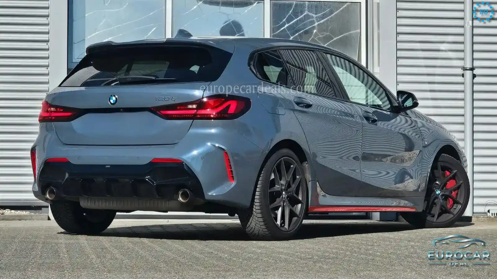 BMW 128