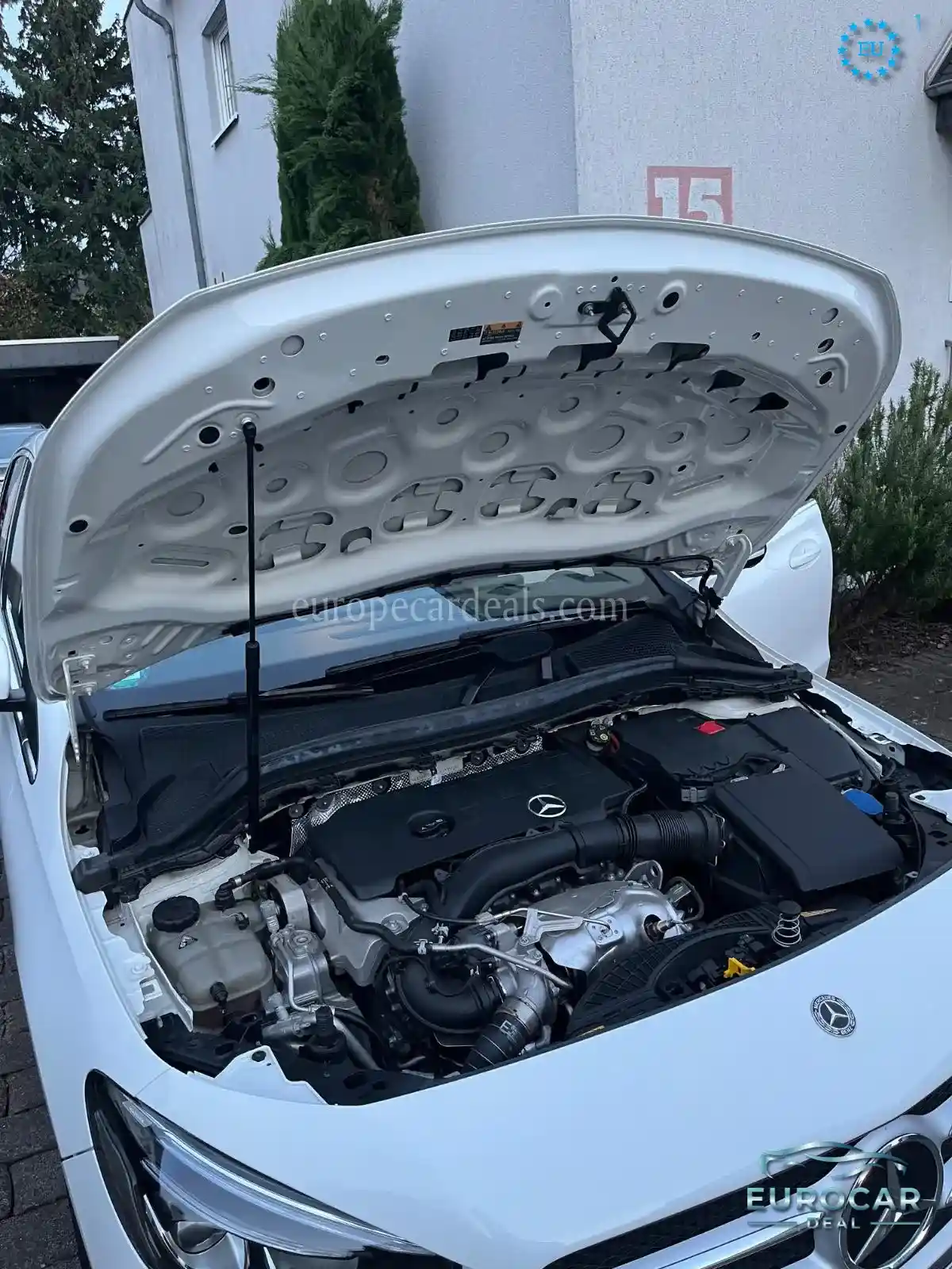 Mercedes-Benz B 220