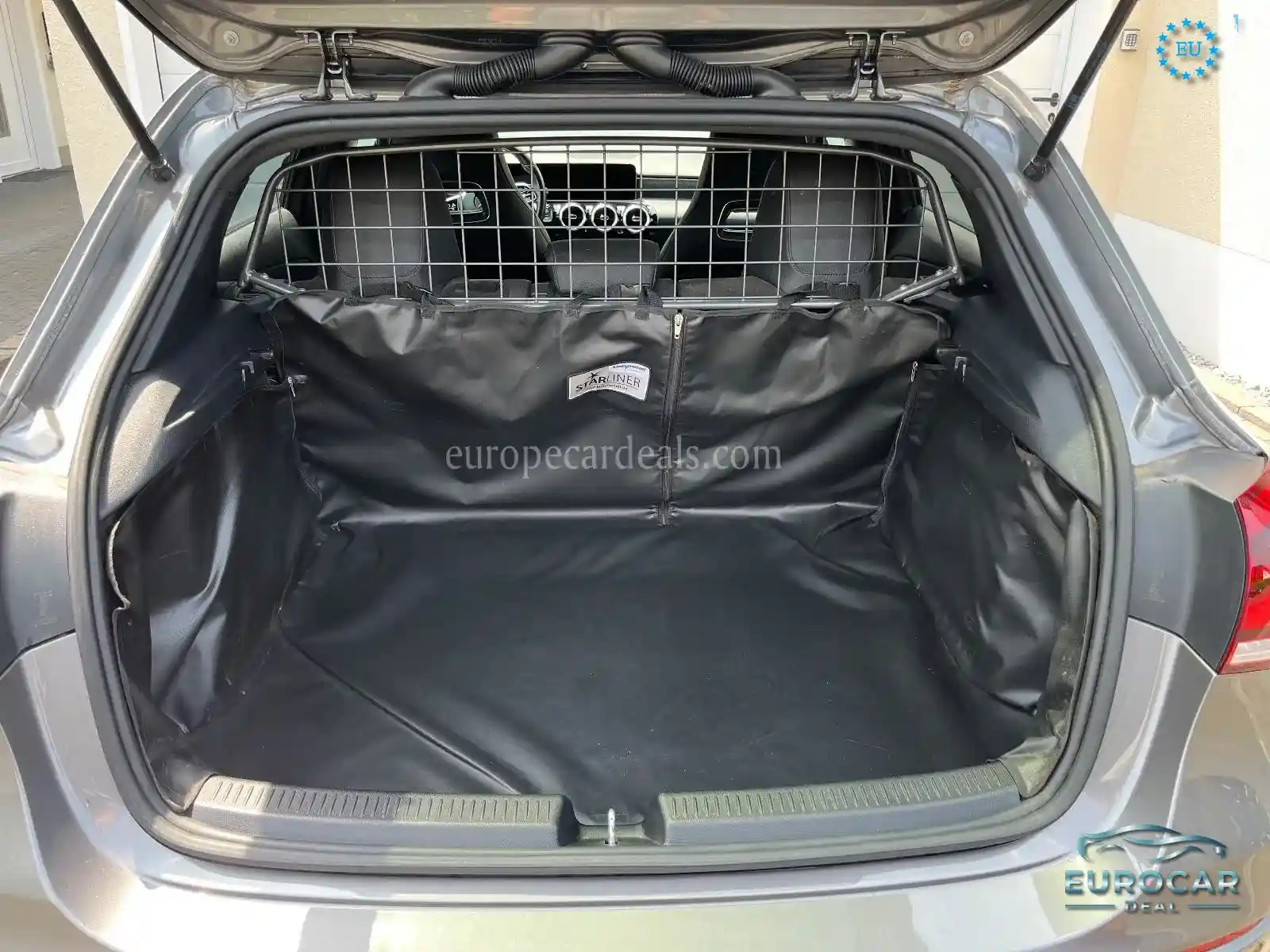 Mercedes-Benz A 220