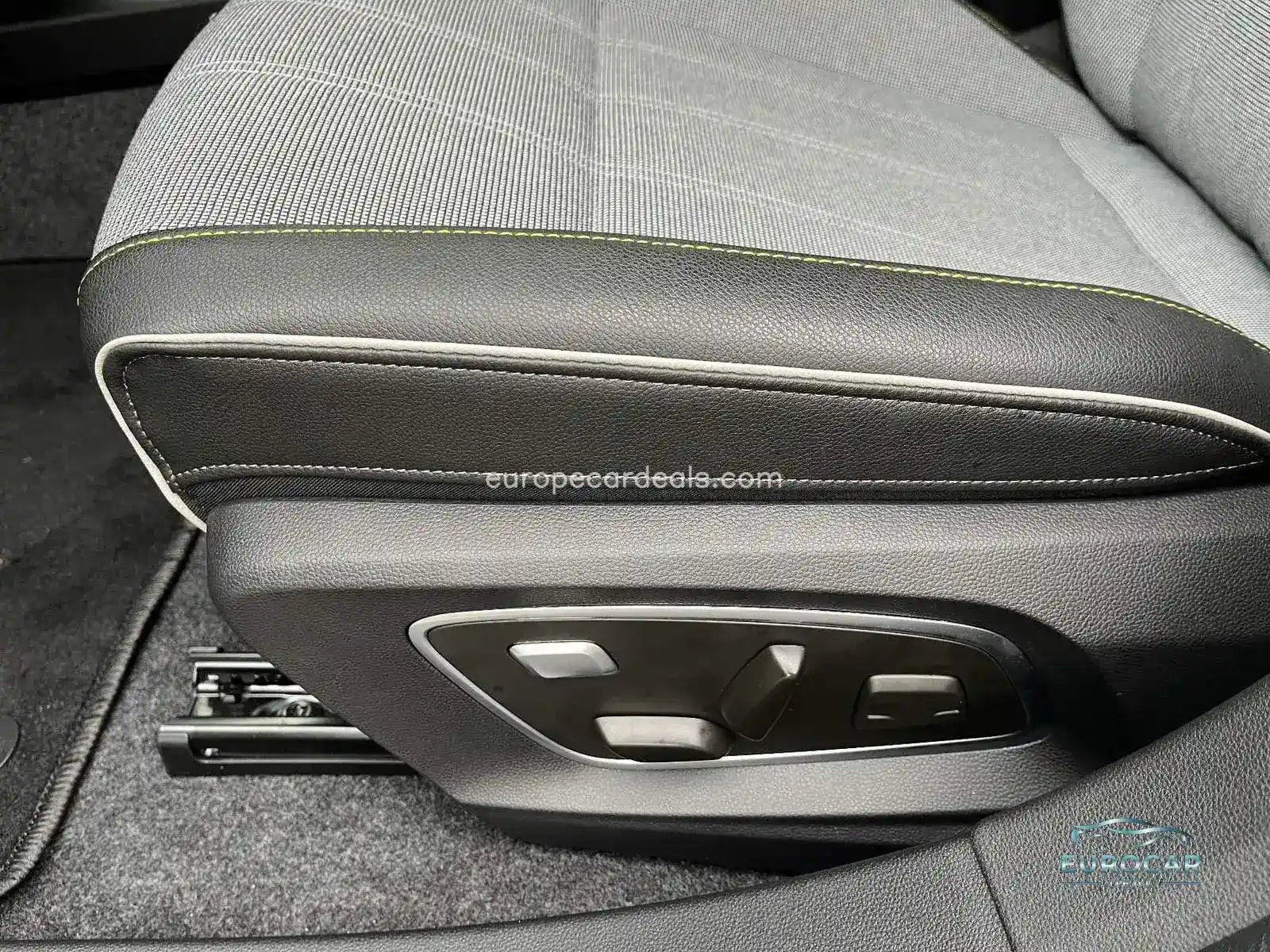 Renault Scenic E-TECH
