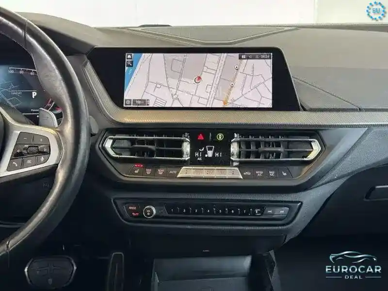 BMW 128