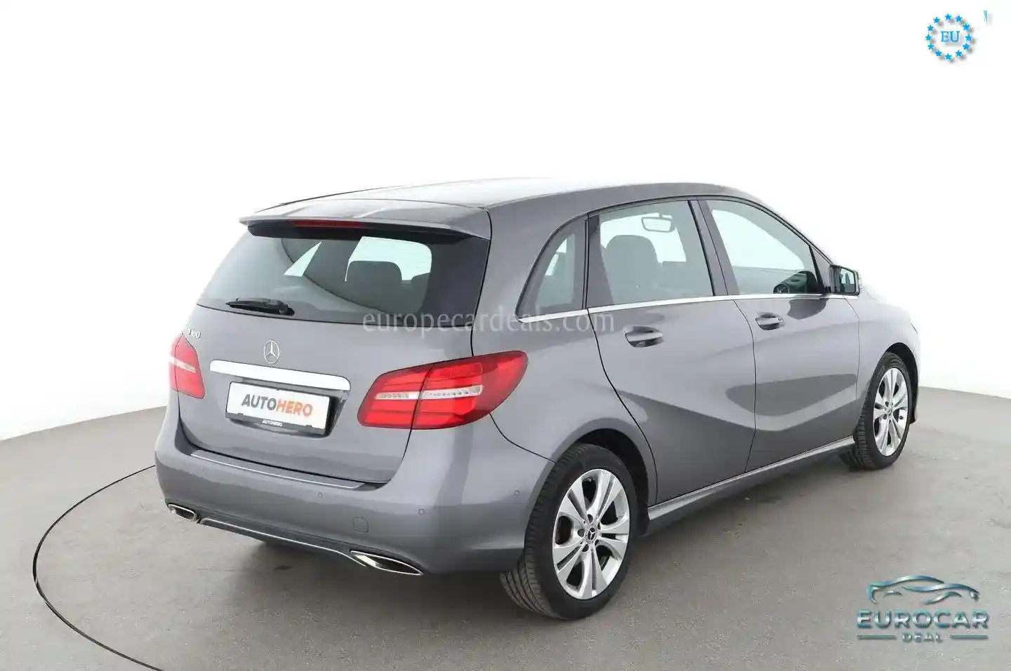 Mercedes-Benz B 180