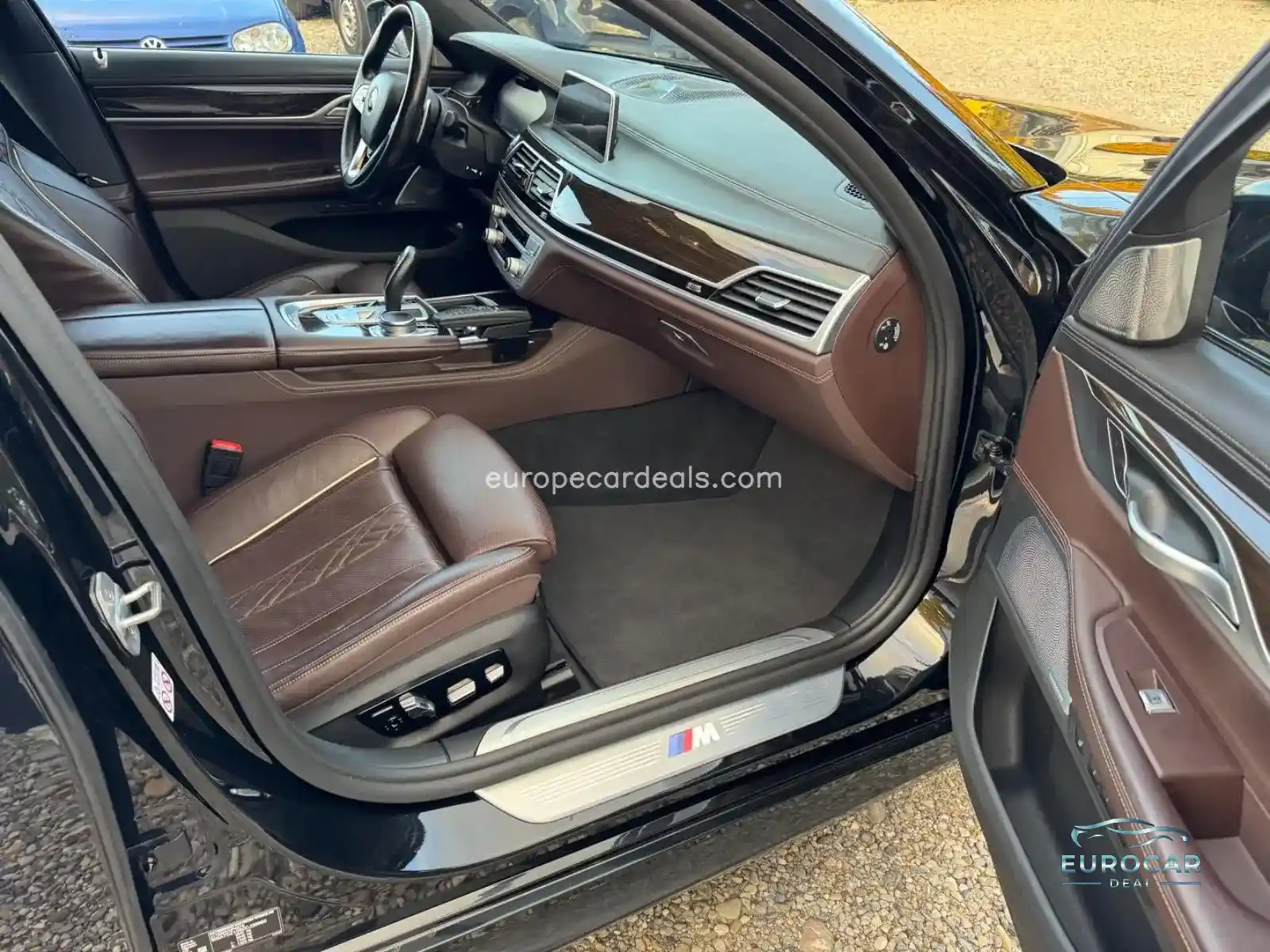 BMW 740