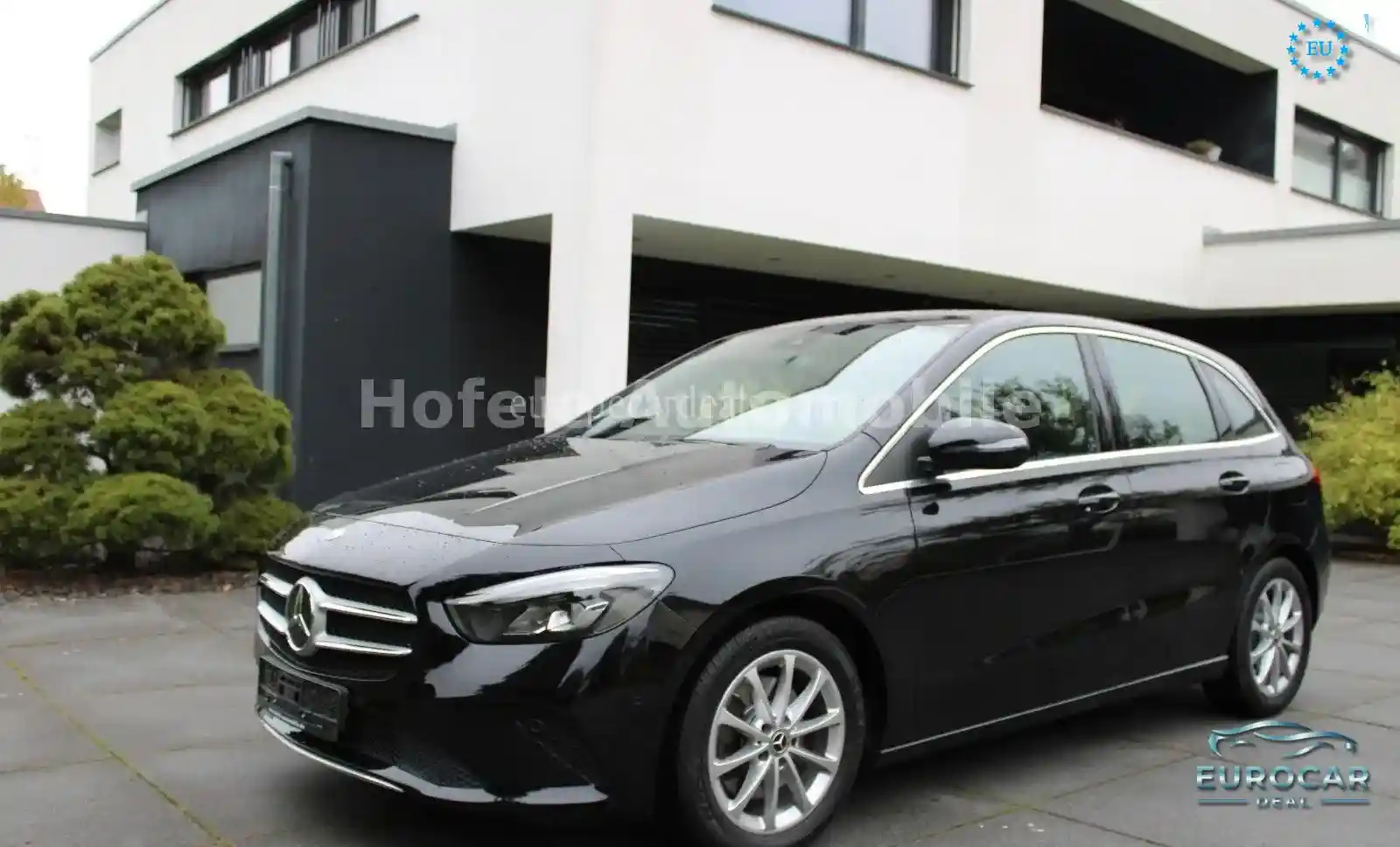 Mercedes-Benz B 220