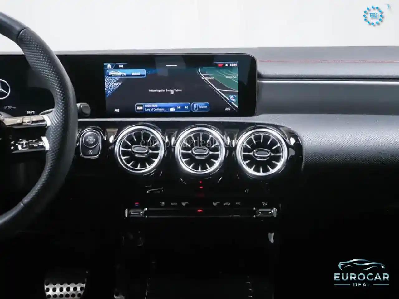 Mercedes-Benz CLA 220
