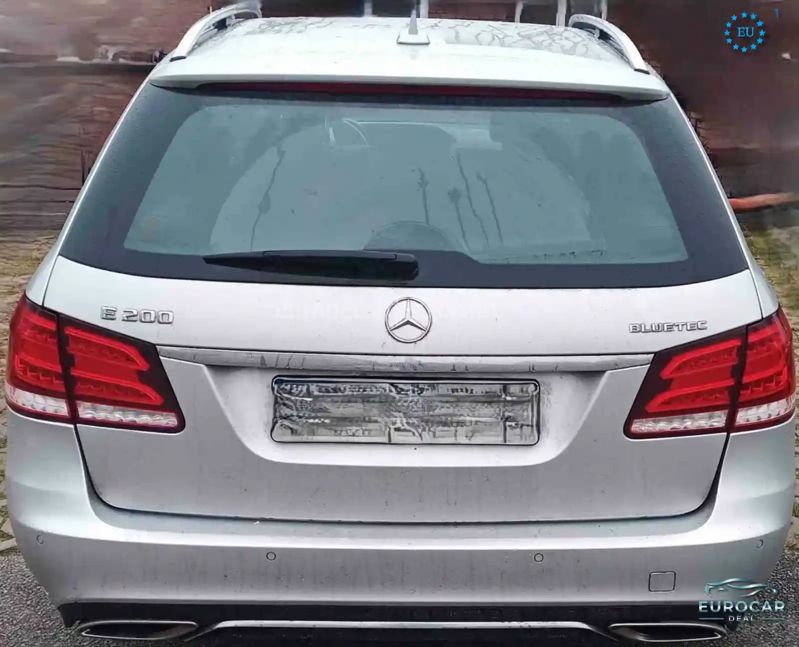 Mercedes-Benz E 200