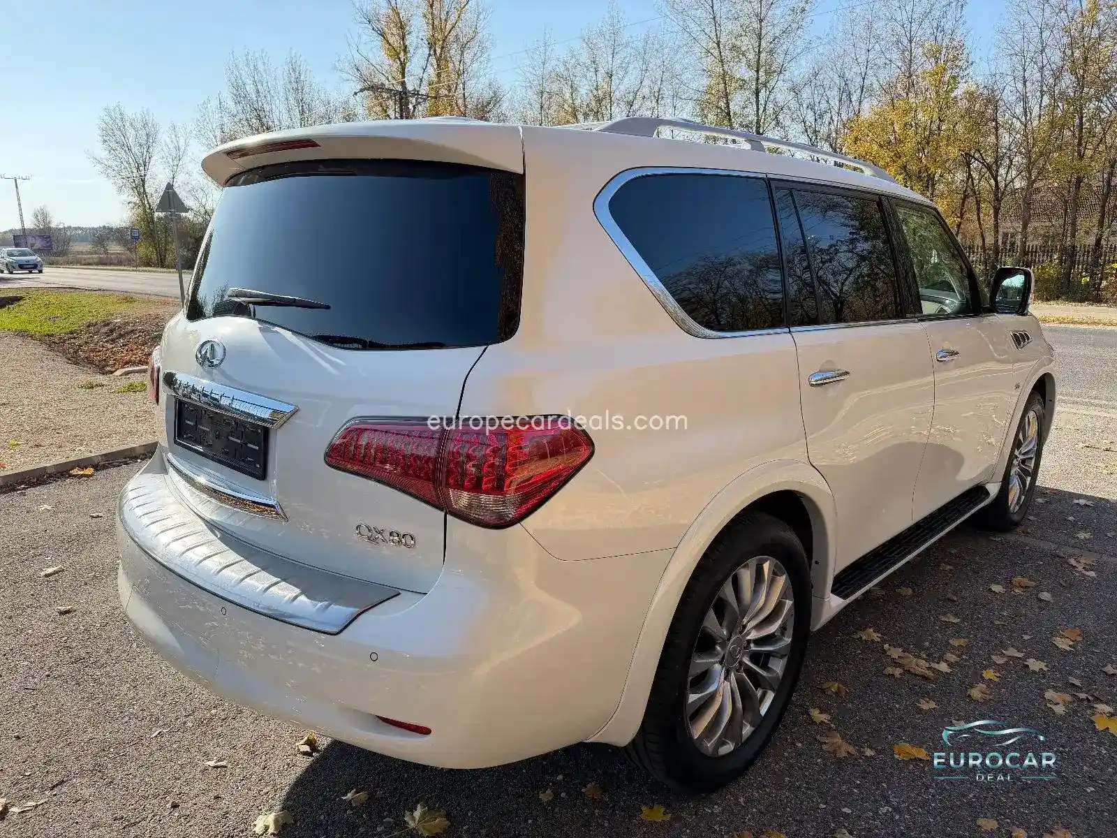 Infiniti QX80