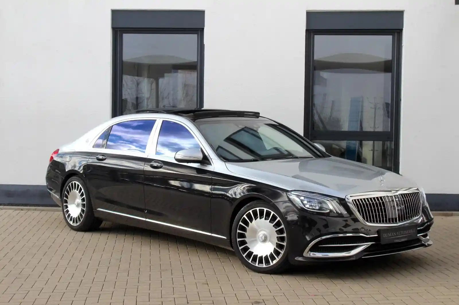 Mercedes-Benz S 560