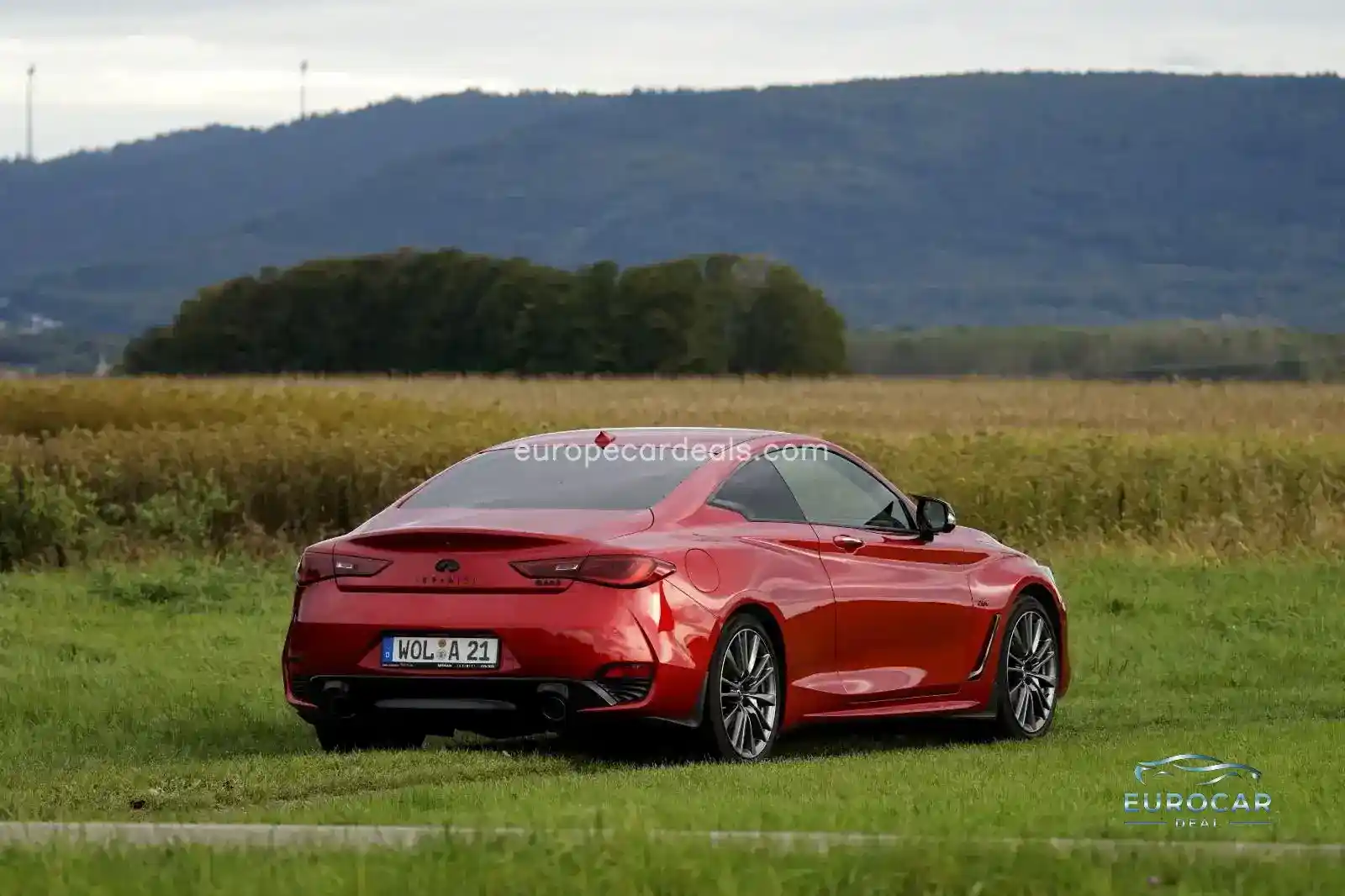 Infiniti Q60