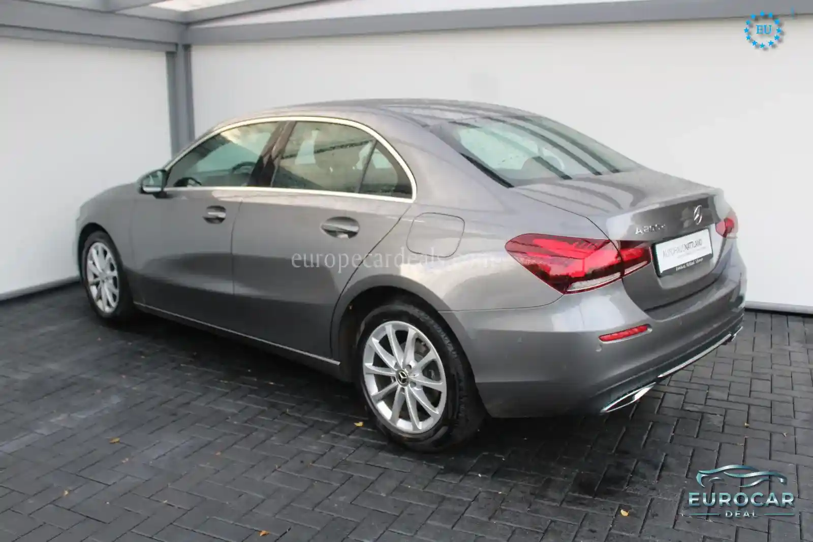 Mercedes-Benz A 200