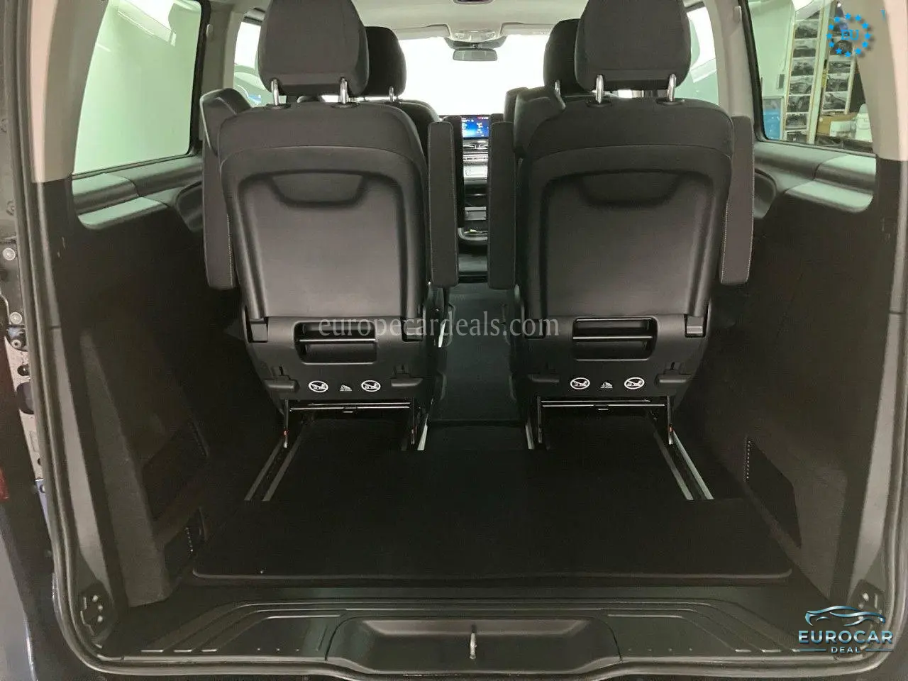 Mercedes-Benz V 220