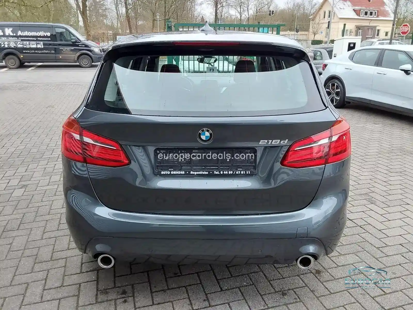 BMW 218