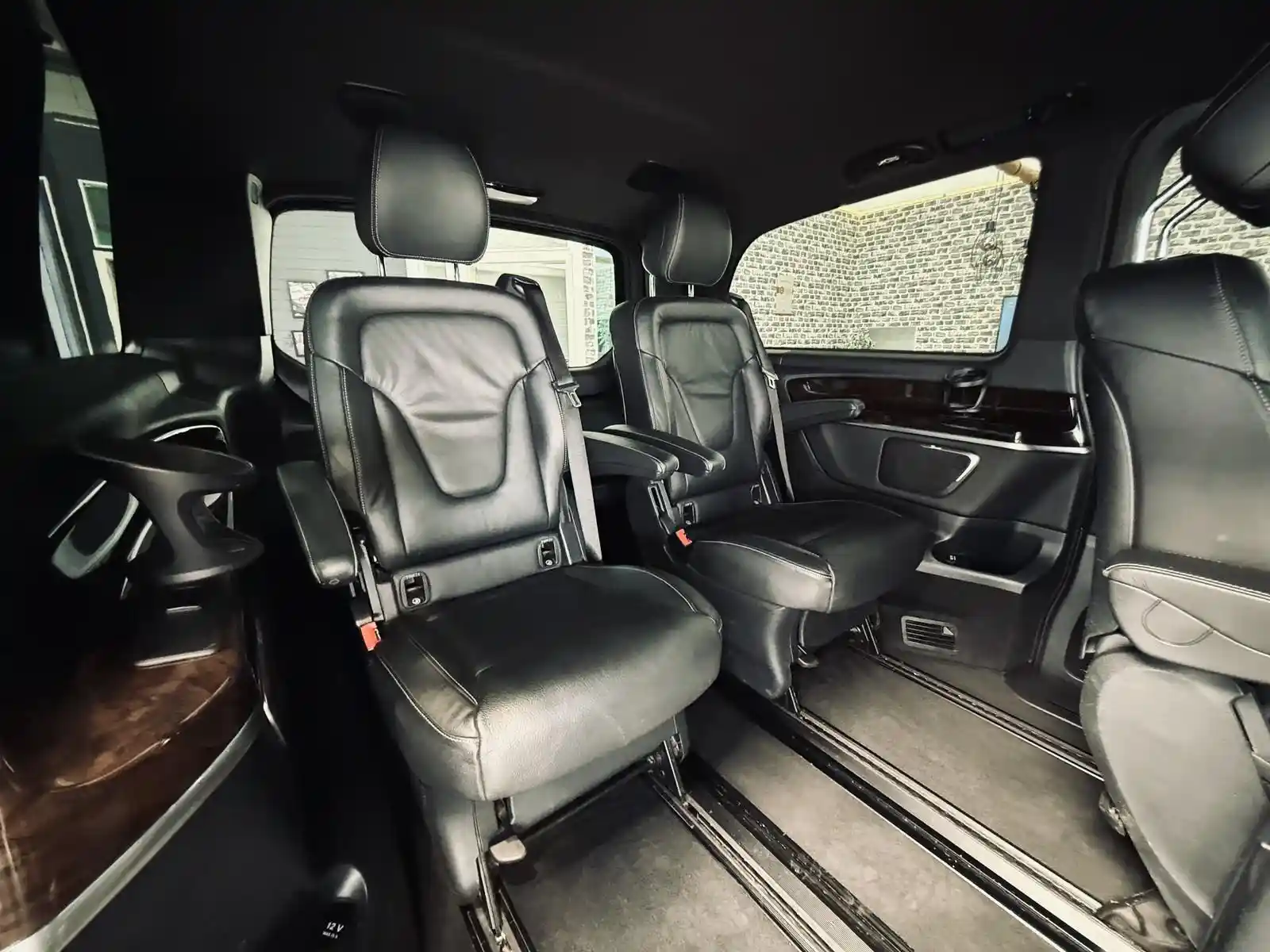 Mercedes-Benz V 250