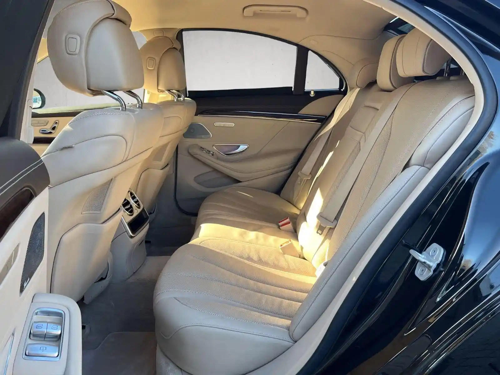 Mercedes-Benz S 560