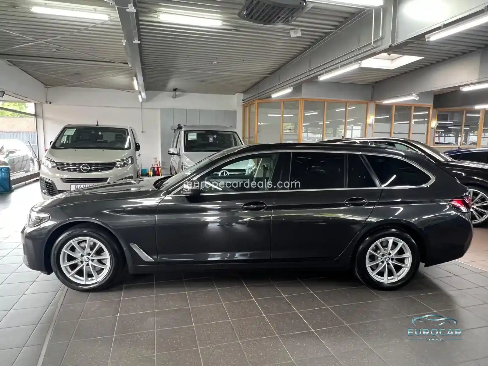BMW 520