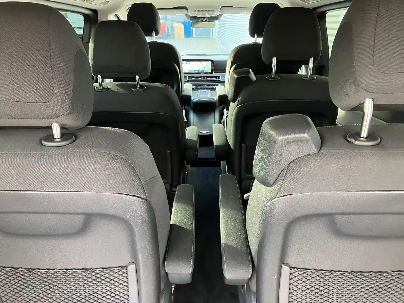Mercedes-Benz V 250