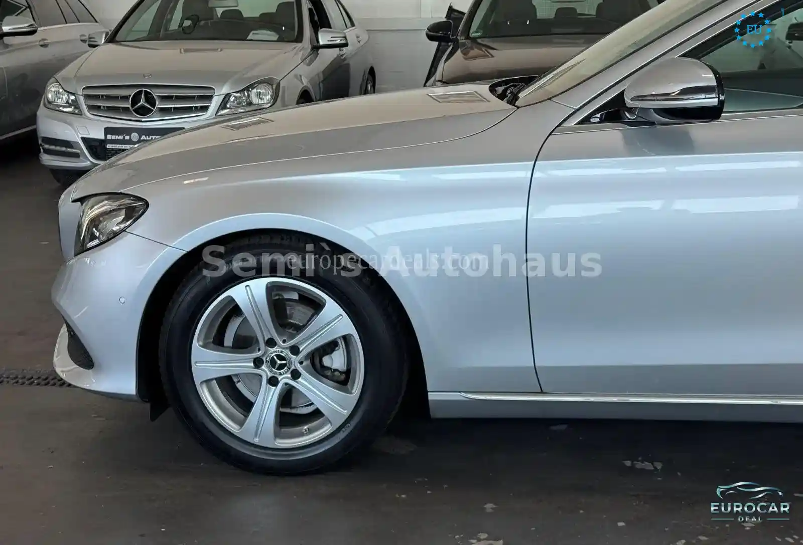Mercedes-Benz E 220