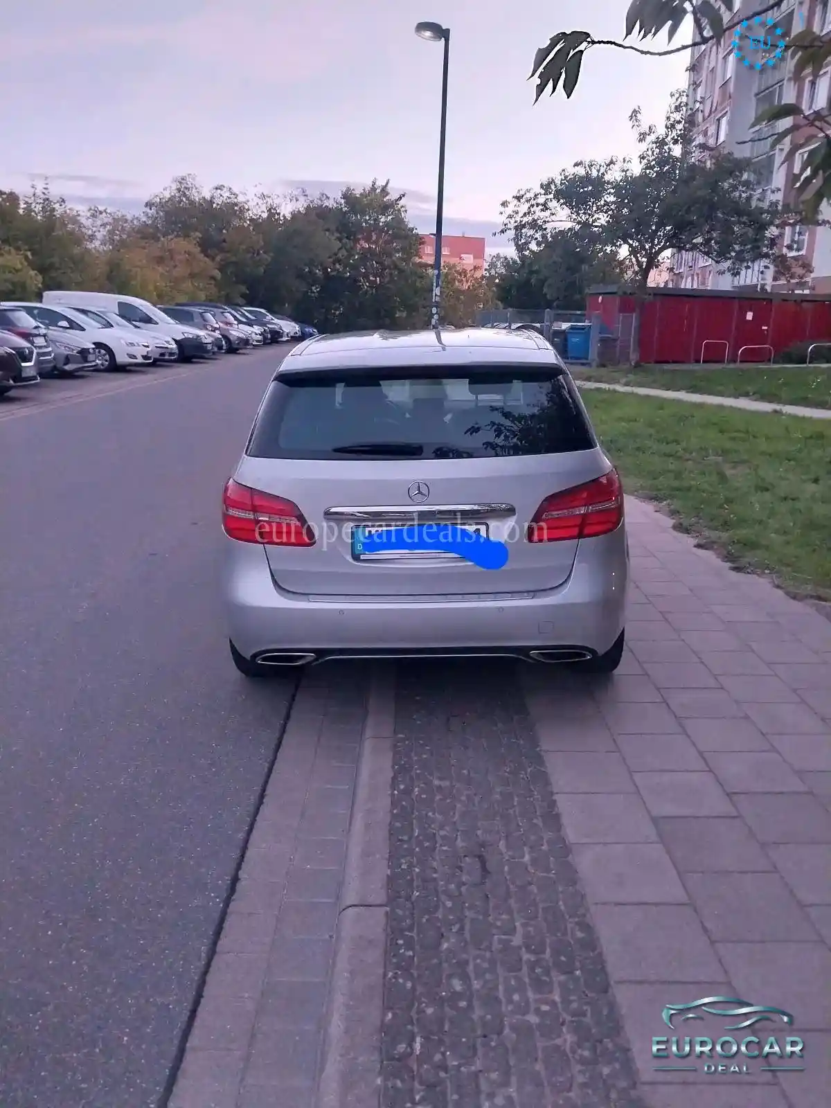 Mercedes-Benz B 200