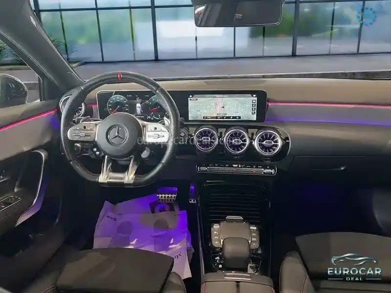 Mercedes-Benz A 35 AMG