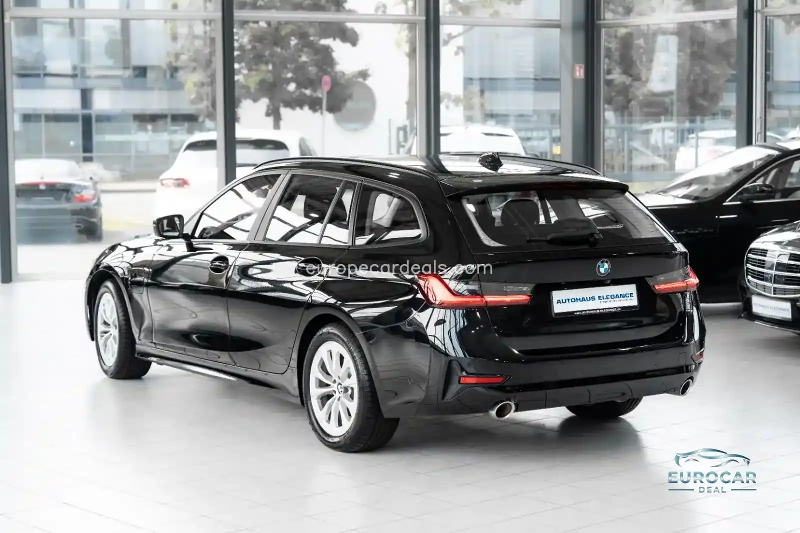 BMW 330