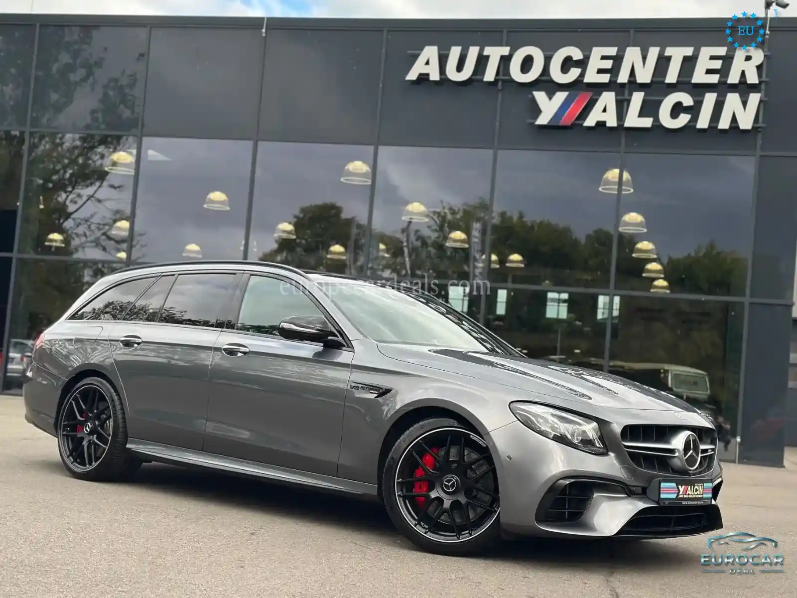 Mercedes-Benz E 63 AMG