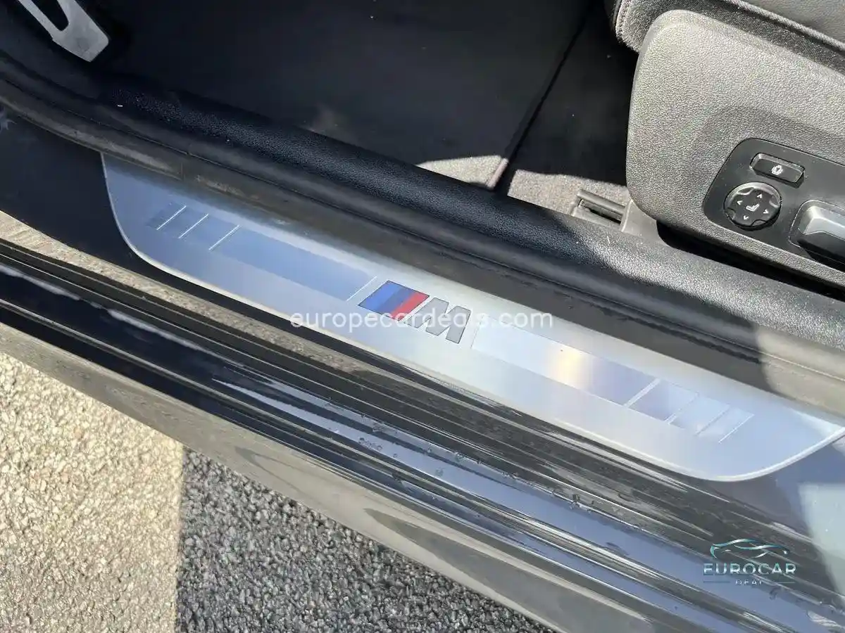 BMW 840