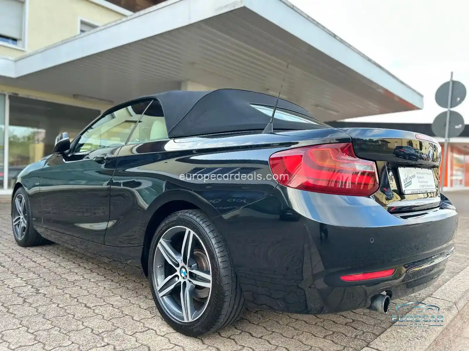 BMW 218